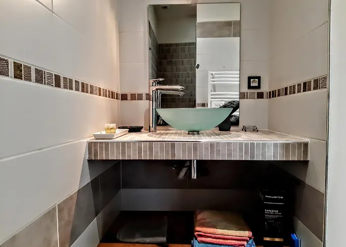 بيت للعطل Avec Piscine Chauffee, Terrasse Et Jardin - Lot-et-garonne